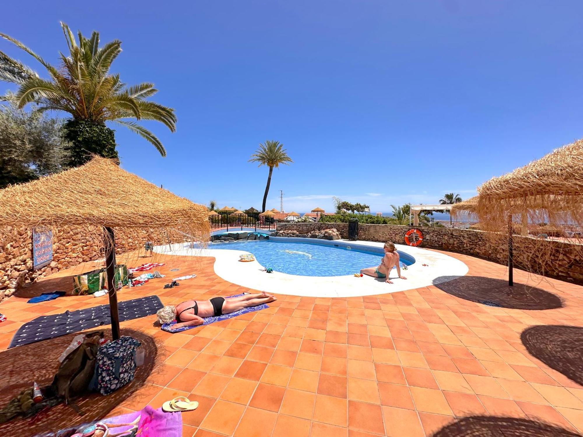 Los Naranjos 25A Private Pool Capistrano Village Nerja Kültér fotó